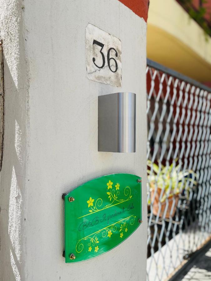 مبيت وإفطار ساساري Il Giardino Di Iole Via Giovanni Amendola N36 المظهر الخارجي الصورة